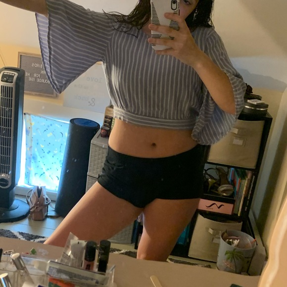 Charlotte Russe top - Picture 1 of 3